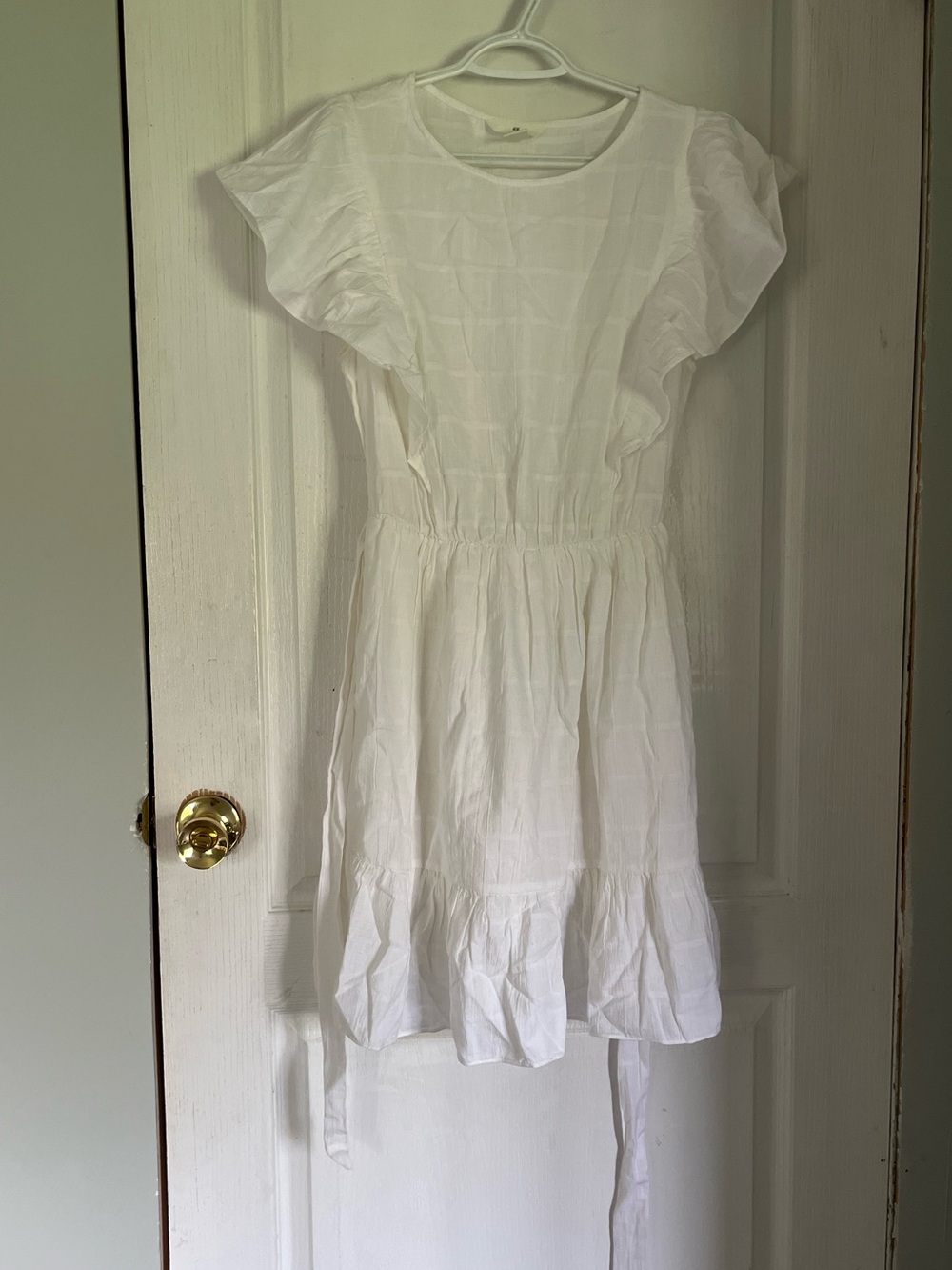 H&M White Ruffle Sleeve Cotton Sundress